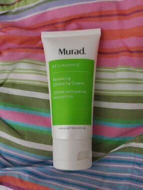 MURAD Resurgence Renewing Cleansing Cream